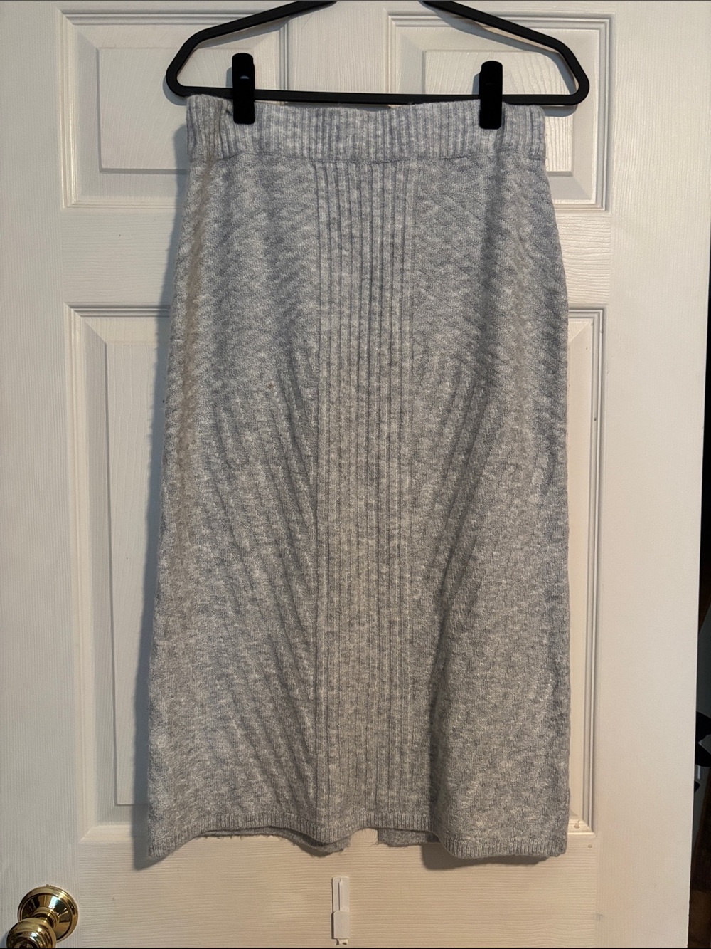 Simply Vera Vera Wang Light Gray Knit Midi Skirt